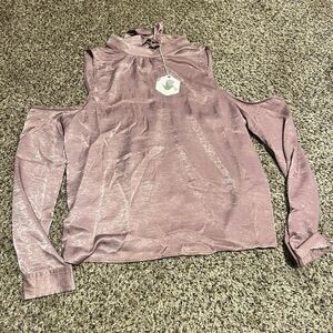 Ethereal Cold Shoulder Mock Neck Shimmer Top Mauve Long‎ Sleeve Large